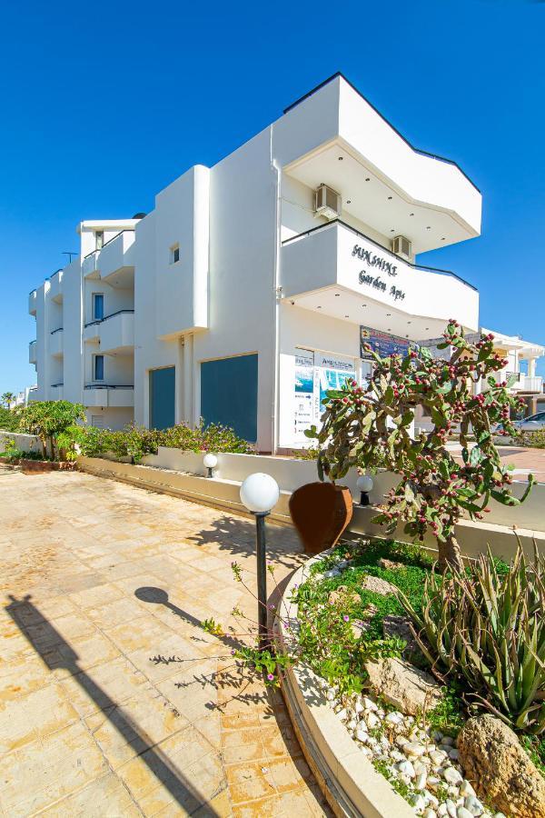 Sunshine Garden Apts มาเลีย ภายนอก รูปภาพ